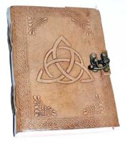 5" x 7" Triquetra leather w/ Latch