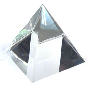 6cm Crystal pyramid