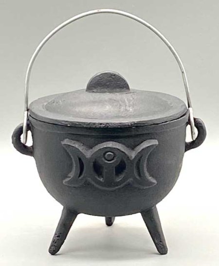 4.5" Triple Moon cast iron cauldron w/ lid