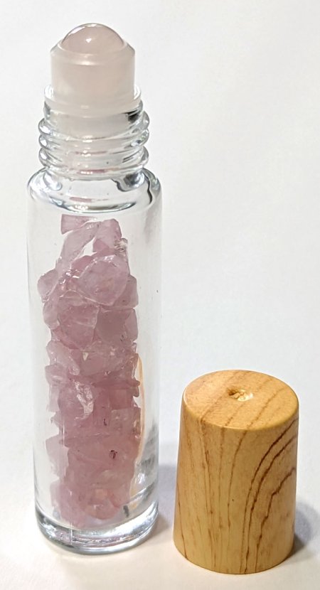 Rose quartz in roller bottle 10ml